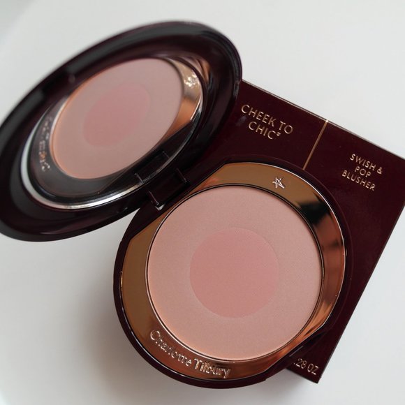 SALE! ✔️ Charlotte Tilbury FIRST LOVE Cheek To Chic Blush ✨ NEW - Picture 4 of 11